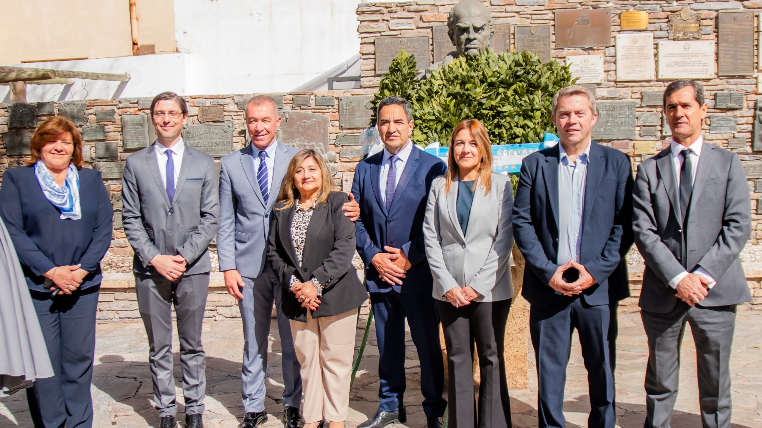 La educación como legado y compromiso en el homenaje a Sarmiento