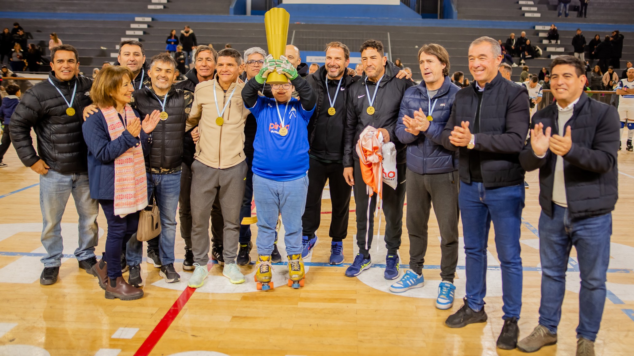 Máster Cup Hockey – Casa Cuna 2025 reunió a grandes figuras y dejó un mensaje solidario