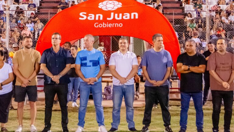 El Mundialito de Trinidad puso en marcha su 32ª edición con una multitud de chicos y familias