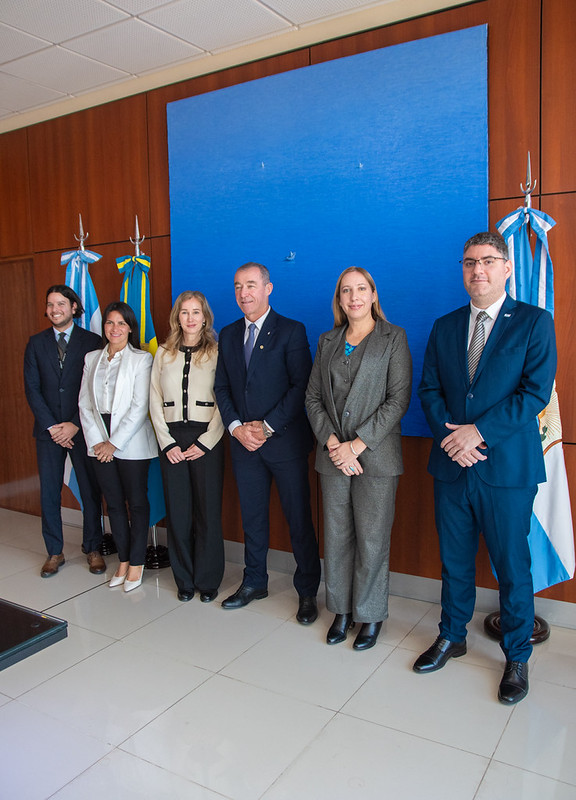 Encuentro con la Embajada de Suecia para fortalecer vínculos estratégicos