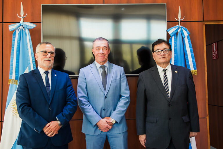 El vicegobernador recibió a autoridades judiciales de Chaco y San Juan